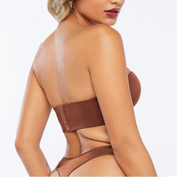 SAVAGE X FENTY: Core Microfiber Strapless Bra - Picture 8 of 13